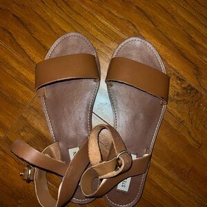 Steve Madden sandals
